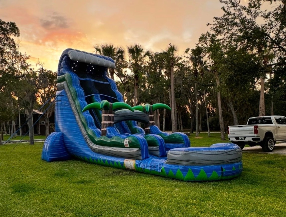 Blue Wave – 22 ft Single lane Waterslide Blue Wave – 22 ft Single lane Waterslide